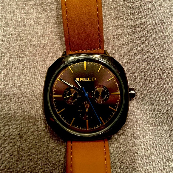 Breed Revolver 2021 Brand New BRD9304 - Picture 1 of 6